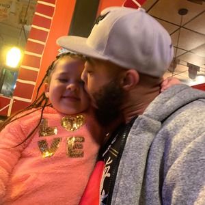 Meet your Posher, Cedric